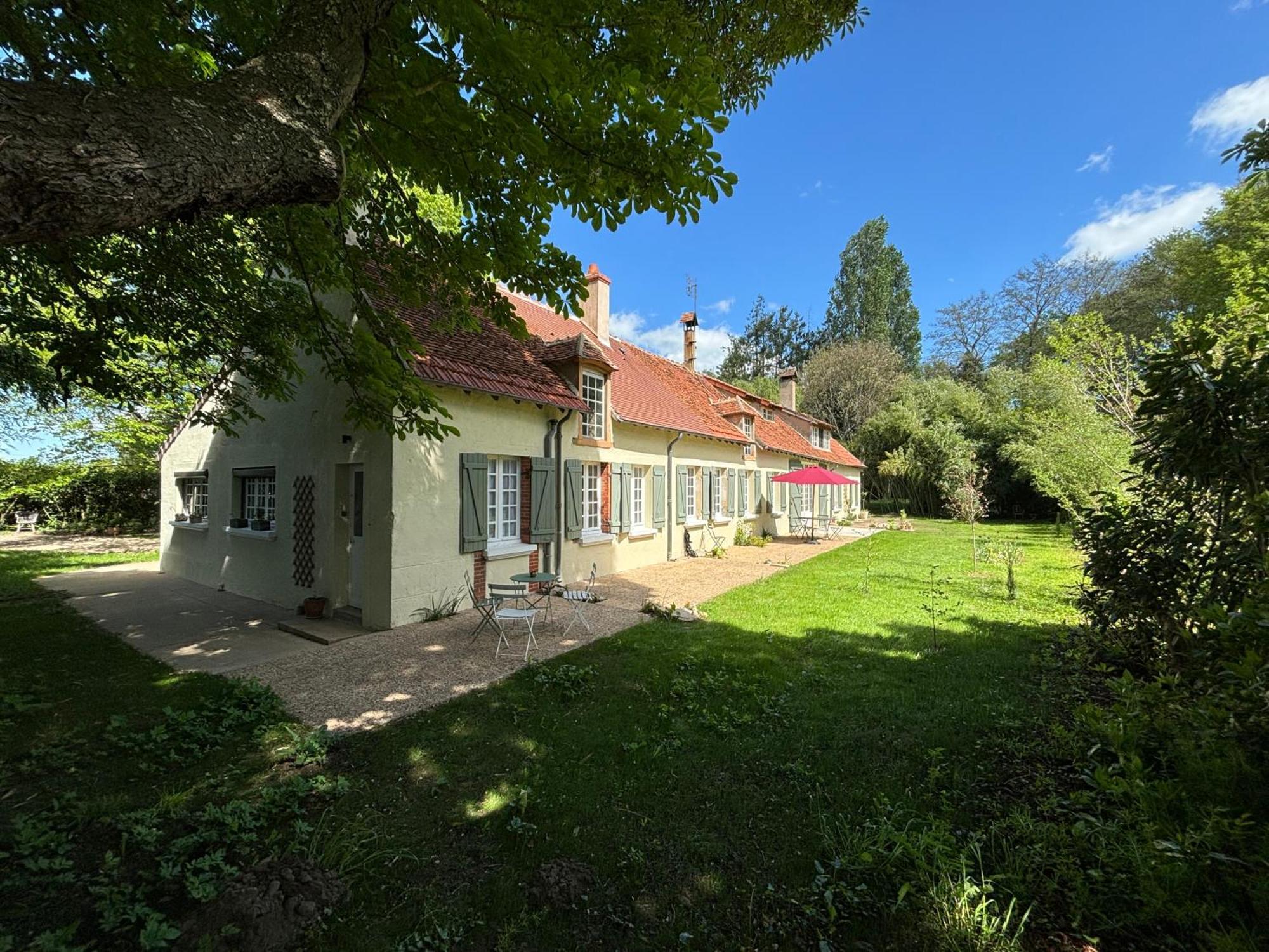 La Haute Tremiere Charenton-du-Cher Extérieur photo