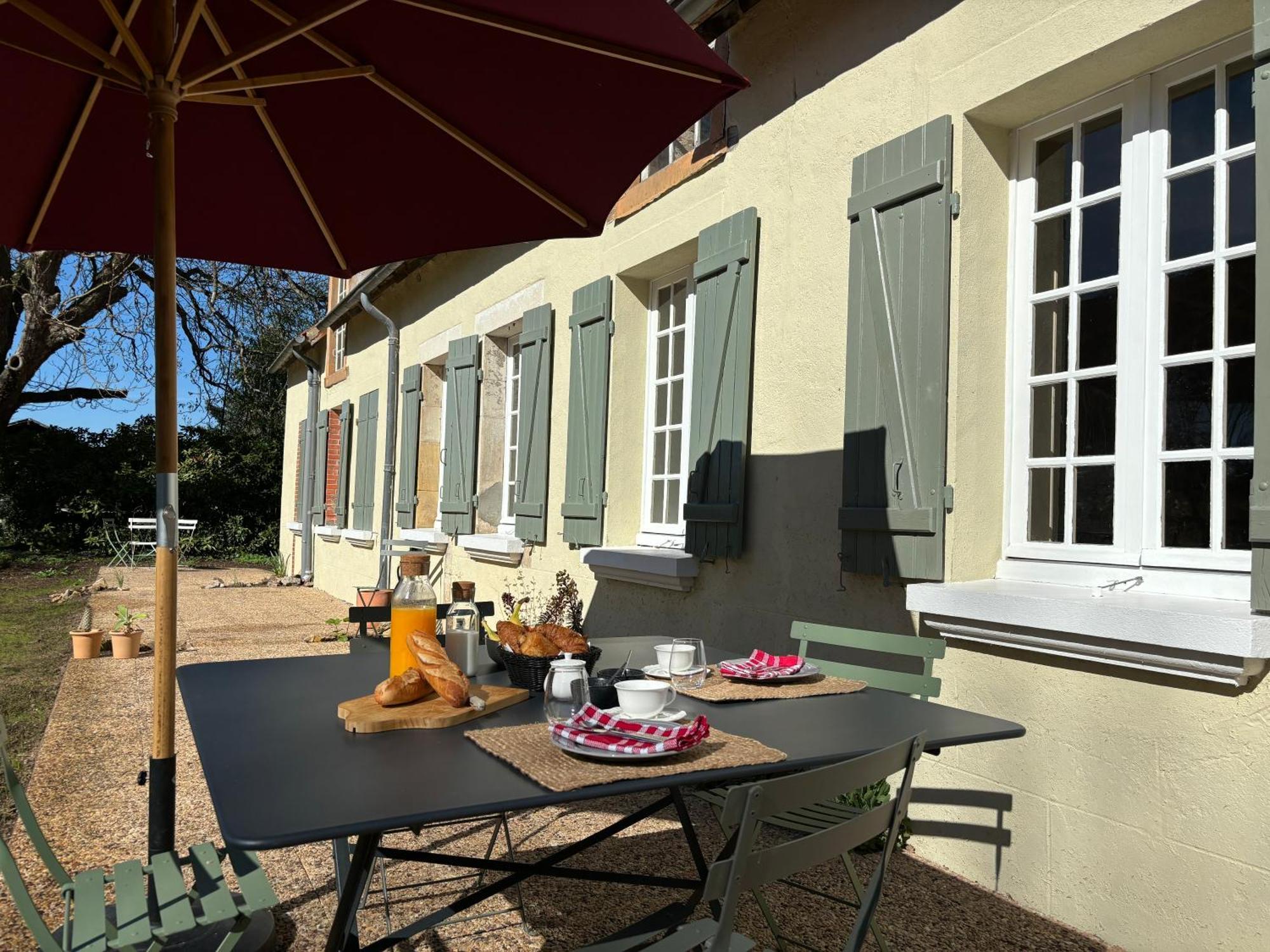 La Haute Tremiere Charenton-du-Cher Extérieur photo